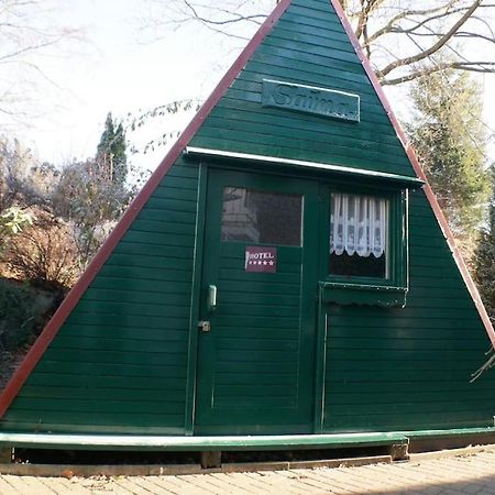"Saunahotel" Mit Separatem Badezimmer Meinerzhagen Bagian luar foto